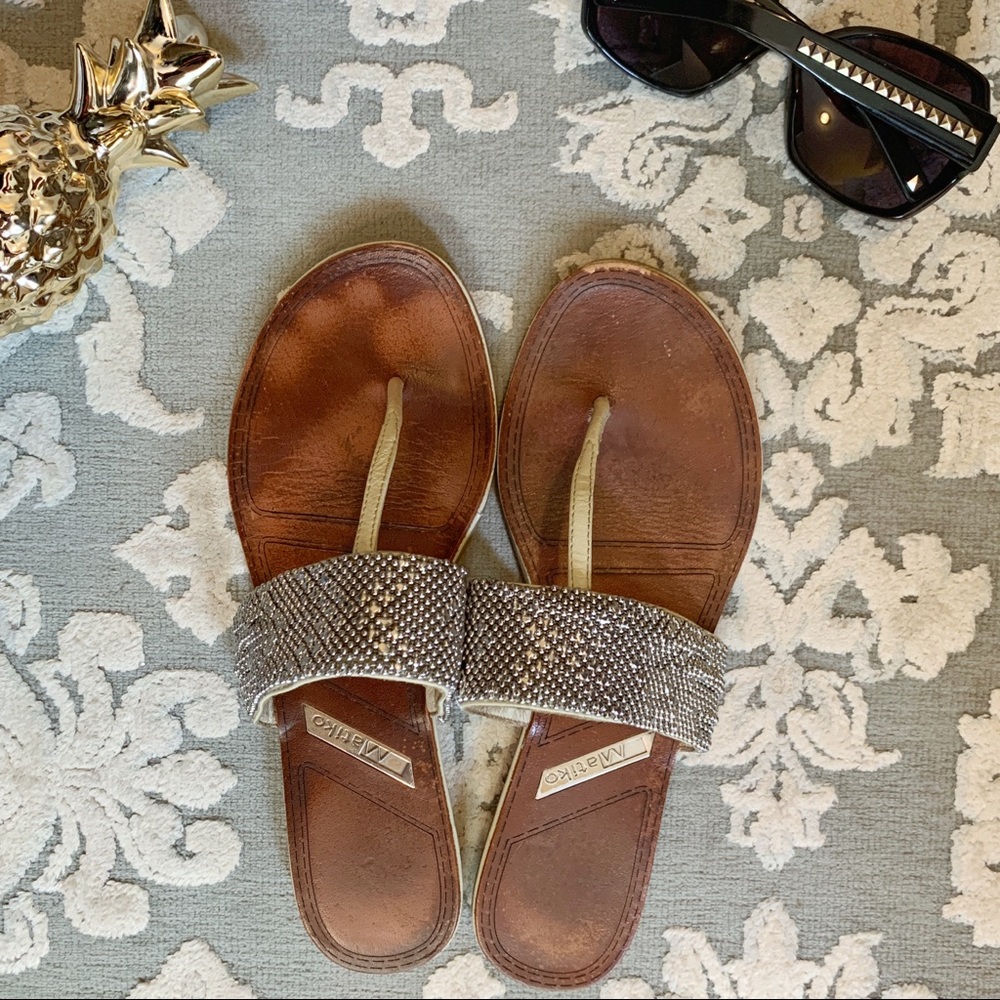 Makito Leather T-strap Embellished Sandals 7.5